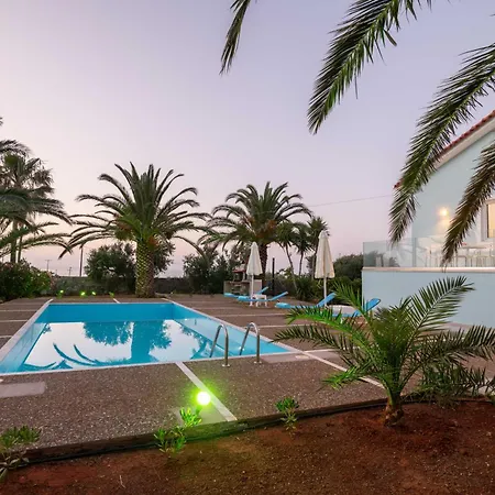 Blue Horizon- Creta *